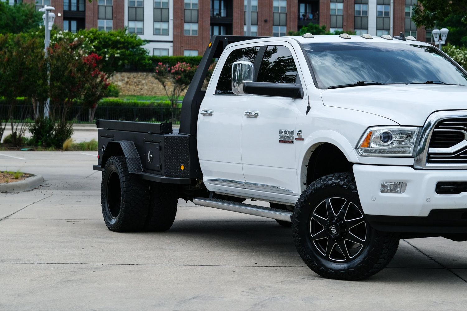 ram ram 3500 pickup 2018 3C63RRKL1JG281048 image ram ram 3500 pickup 2018 3C63RRKL1JG281048 image